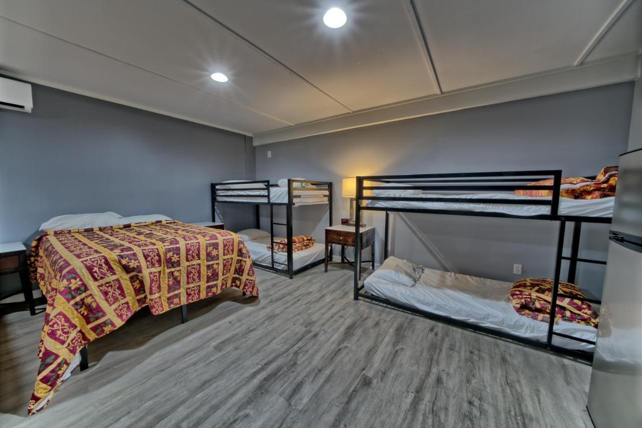 Aqua View Motel Lower Grand Lagoon ภายนอก รูปภาพ